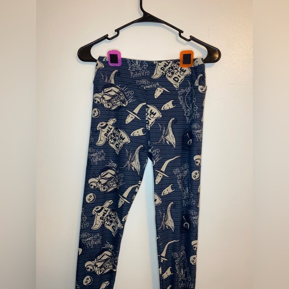 New NBC LuLaRoe Leggings - Picture 2 of 5